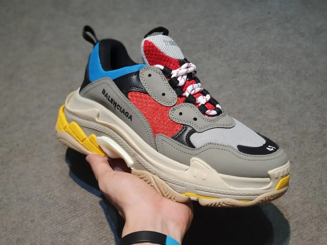 Balenciaga Reps Baddiehubpro.com