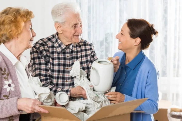 Essential Tips for Transitioning Your Loved One to Assisted Living Assisted Living Baddiehubpro.com