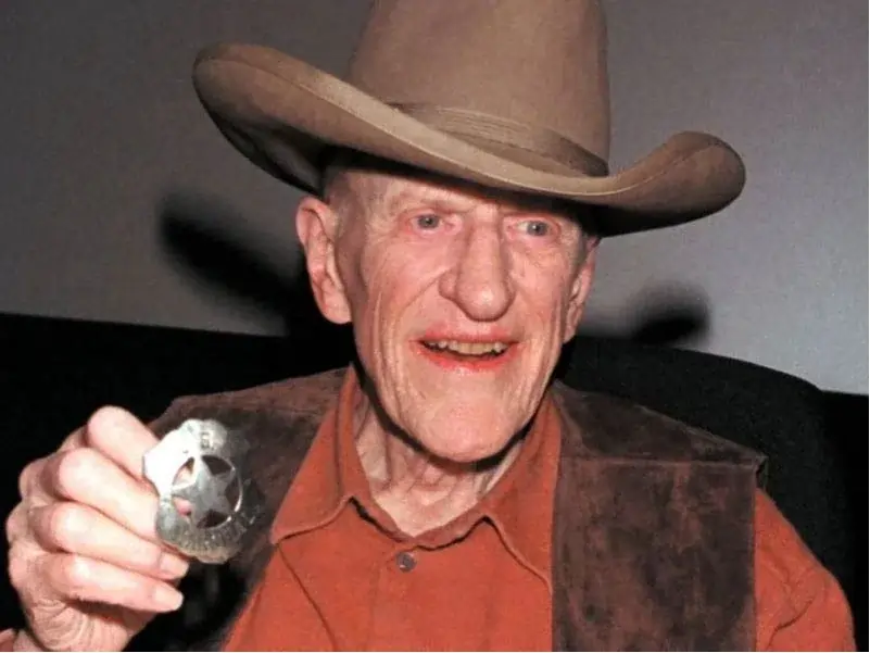 James Arness Baddiehubpro.com