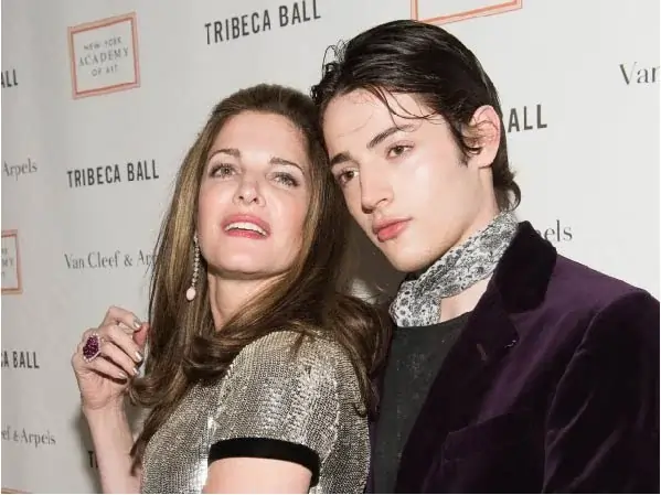 Stephanie Seymour Baddiehubpro.com